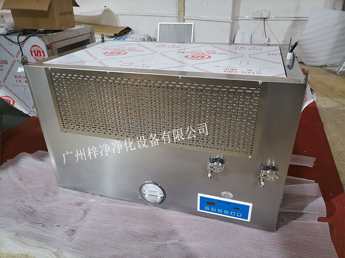 百级层流罩制作现场实拍图