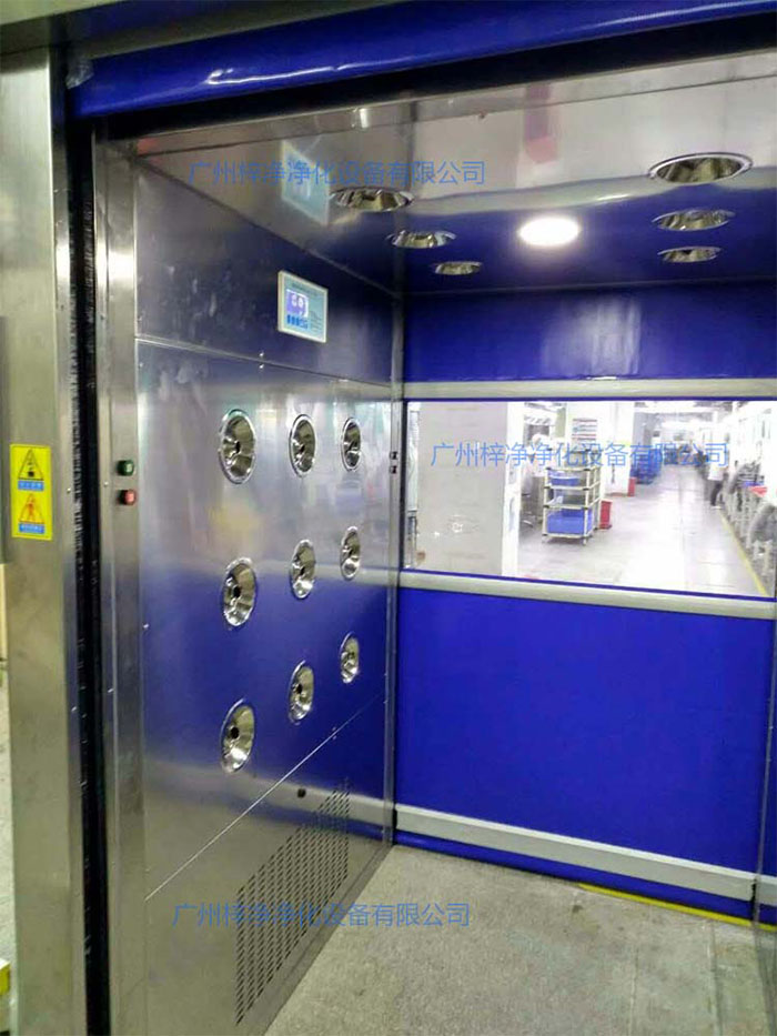 “梓净”牌防爆快速卷帘门货淋室安装现场实拍图 “梓净”牌防爆快速卷帘门货淋室安装现场实拍图