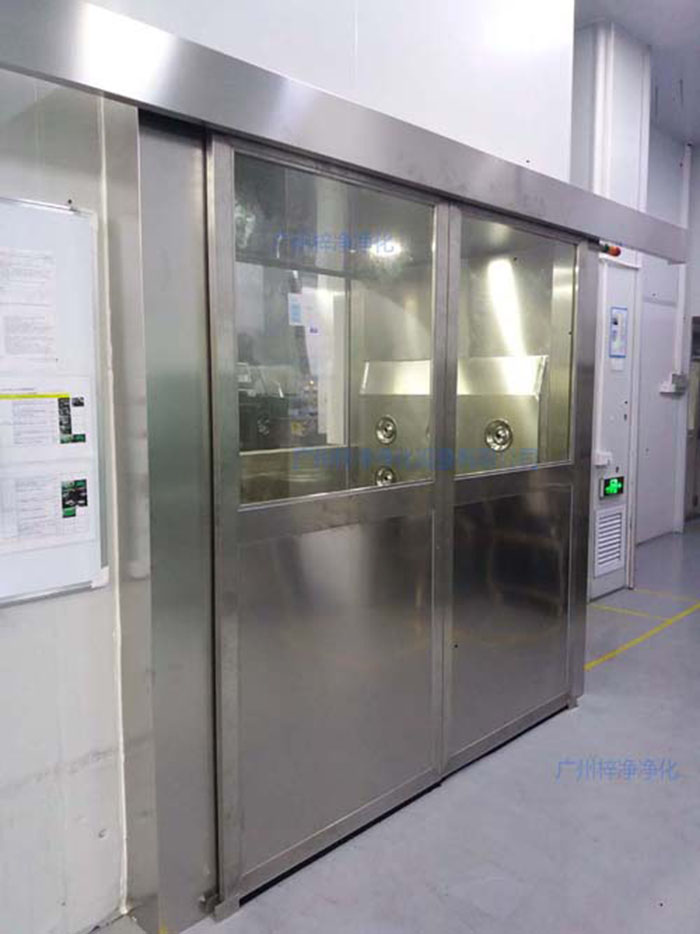 全自动感应风淋室在无尘车间的生产环境中