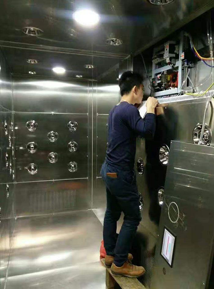风淋室定期进行电气安全检验是必不可少的