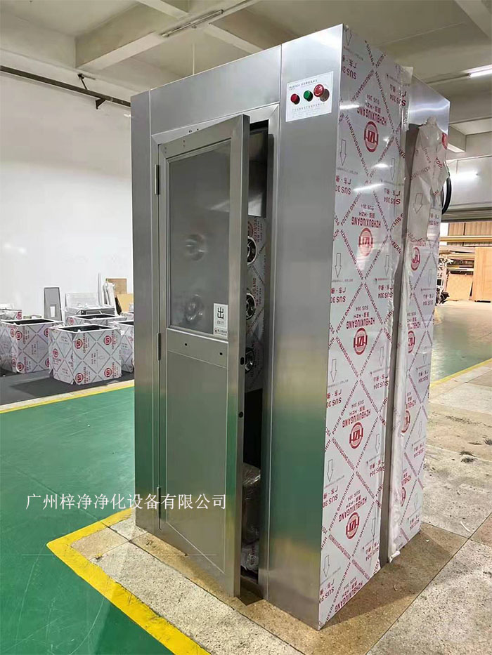 全不锈钢风淋室不会生锈