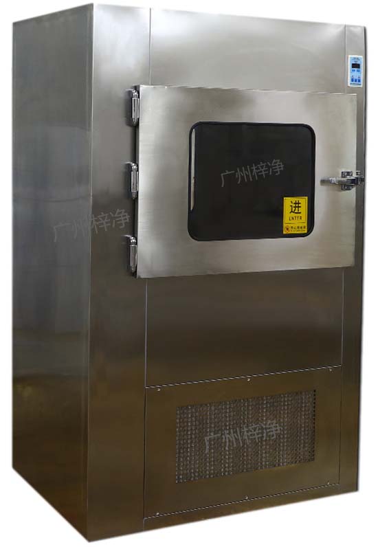 风淋传递窗主要用于洁净室和非洁净区之间或不同等级不同压力的洁净室之间传递小物件的设备