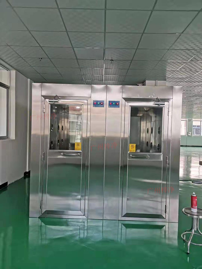 风淋室不仅能够有效控制洁净室内的空气品质
