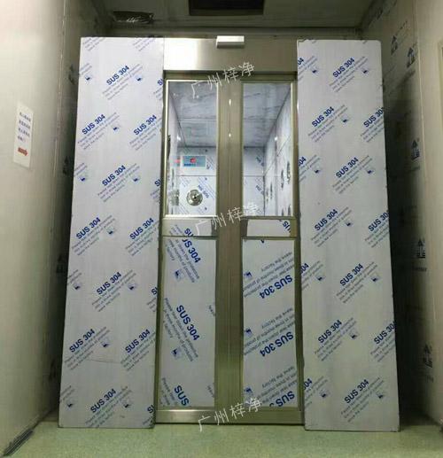 内置自动门风淋室 内置自动门风淋室